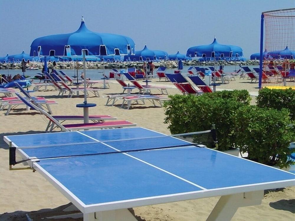 Hotel Solidea Rimini Zewnętrze zdjęcie